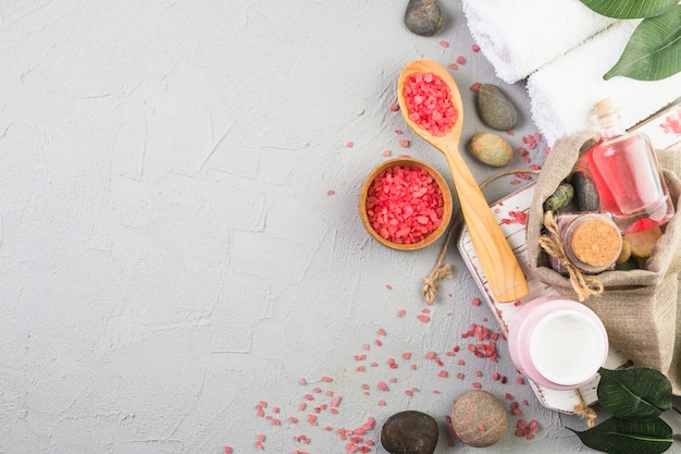 11 Incredible Advantages of a Himalayan Salt Stone Massage