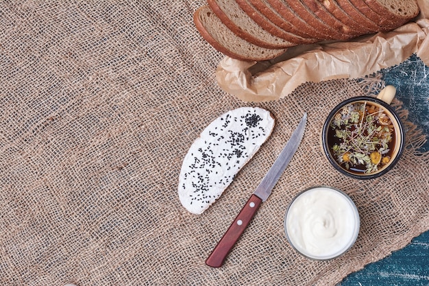 21 Unexpected Advantages of Blue Sage Smudge Sticks